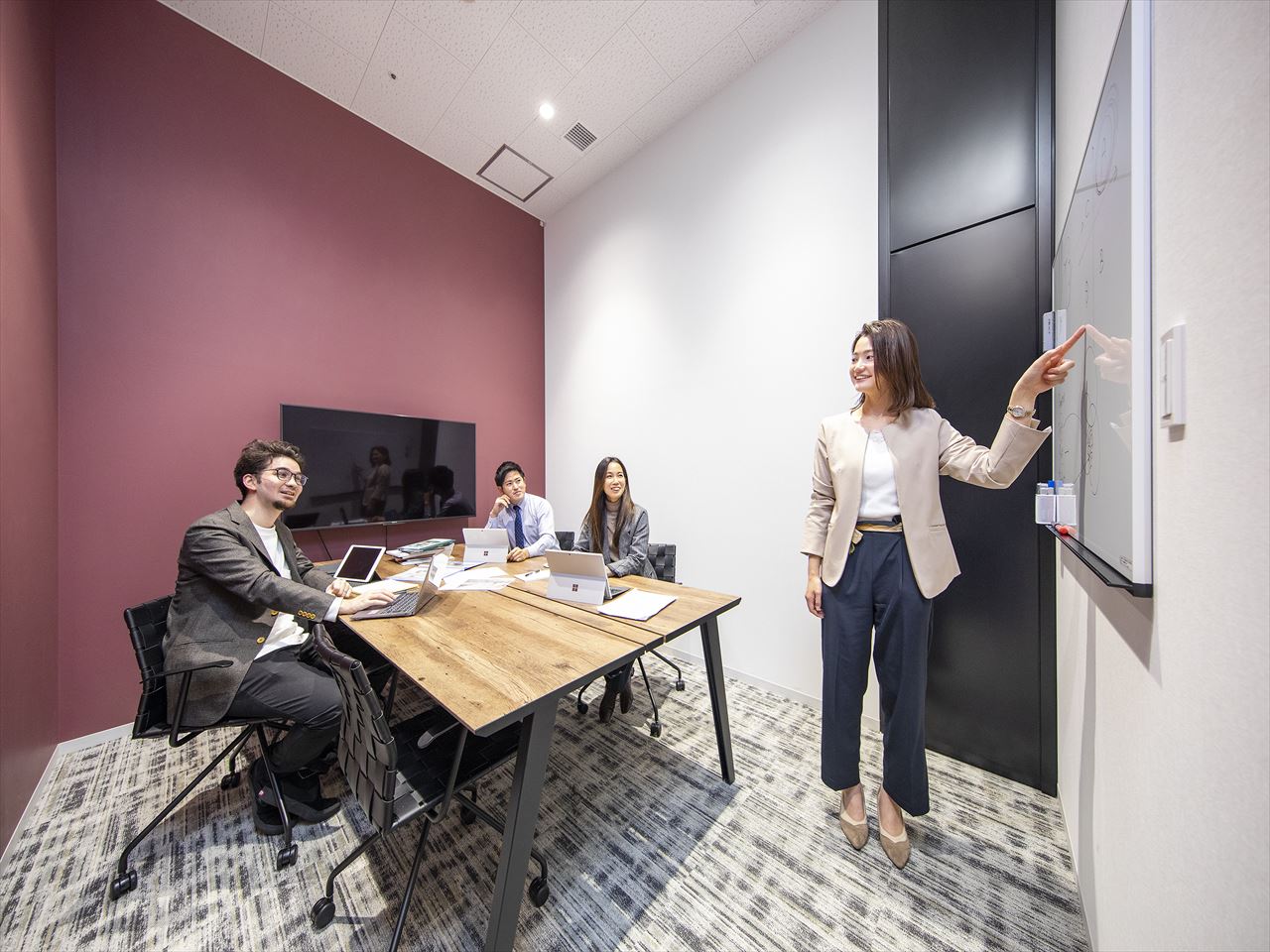 MID POINT 武蔵小杉の写真