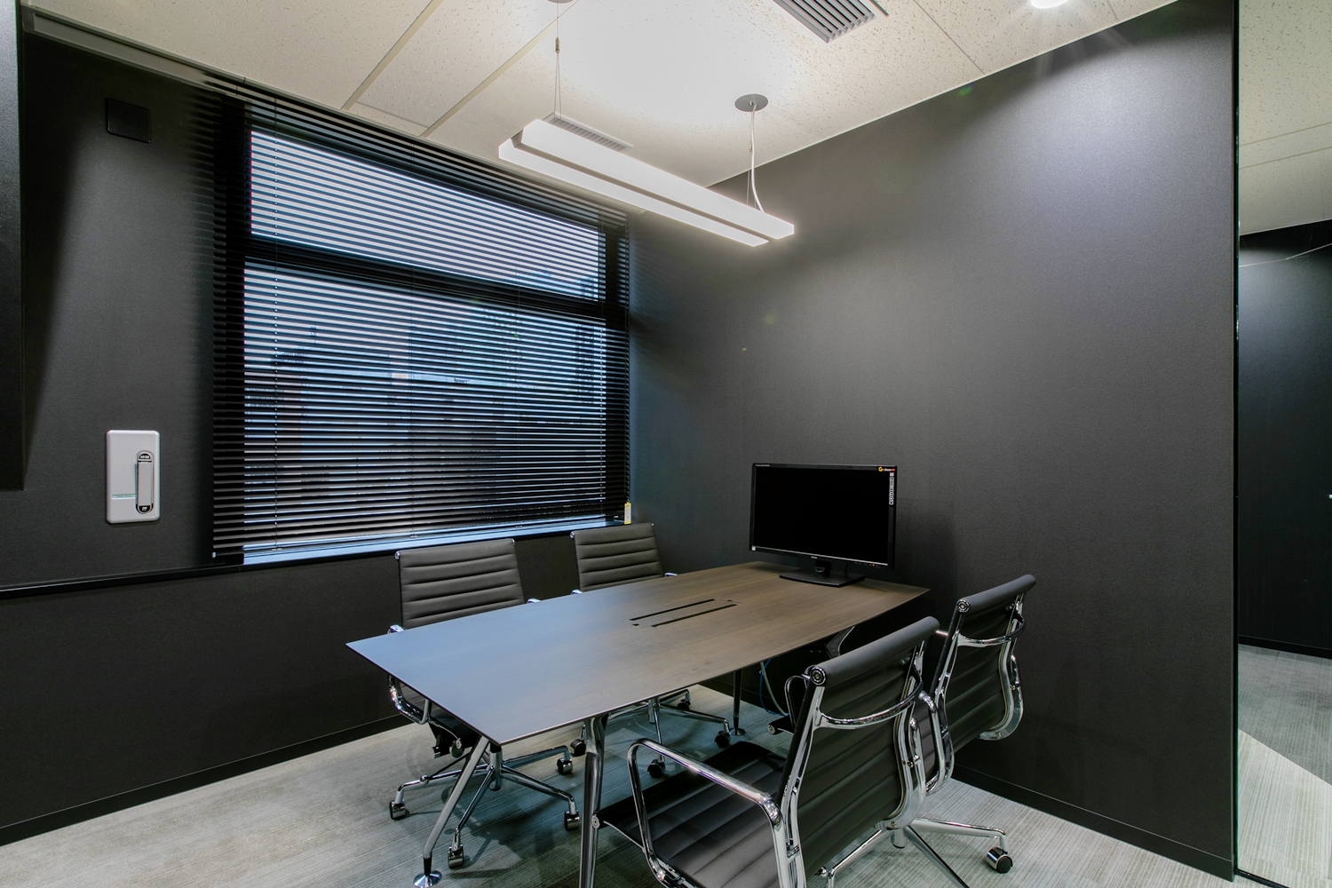 Room614 4名用個室（窓あり）の写真