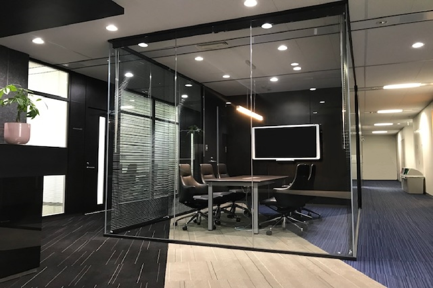 Room705 (11名用個室)の写真