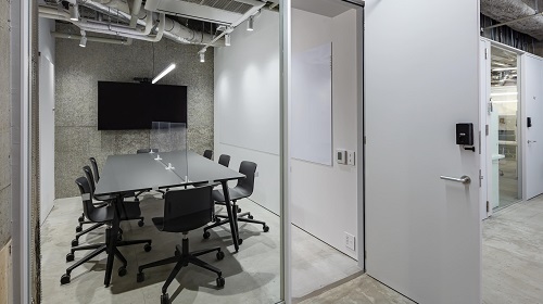 6名用完全個室417の写真