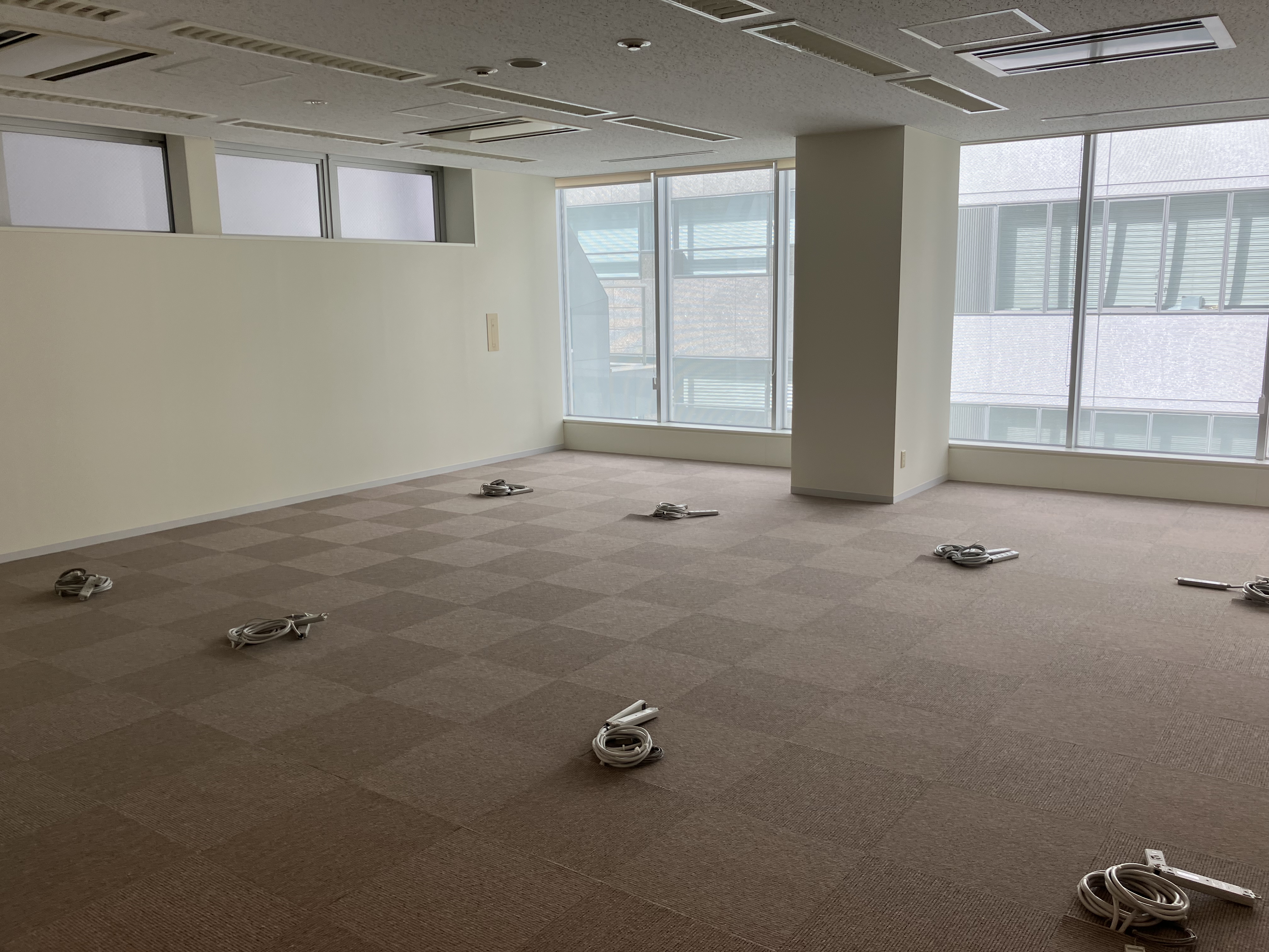 ビュレックス麹町501号室　（家具無し）