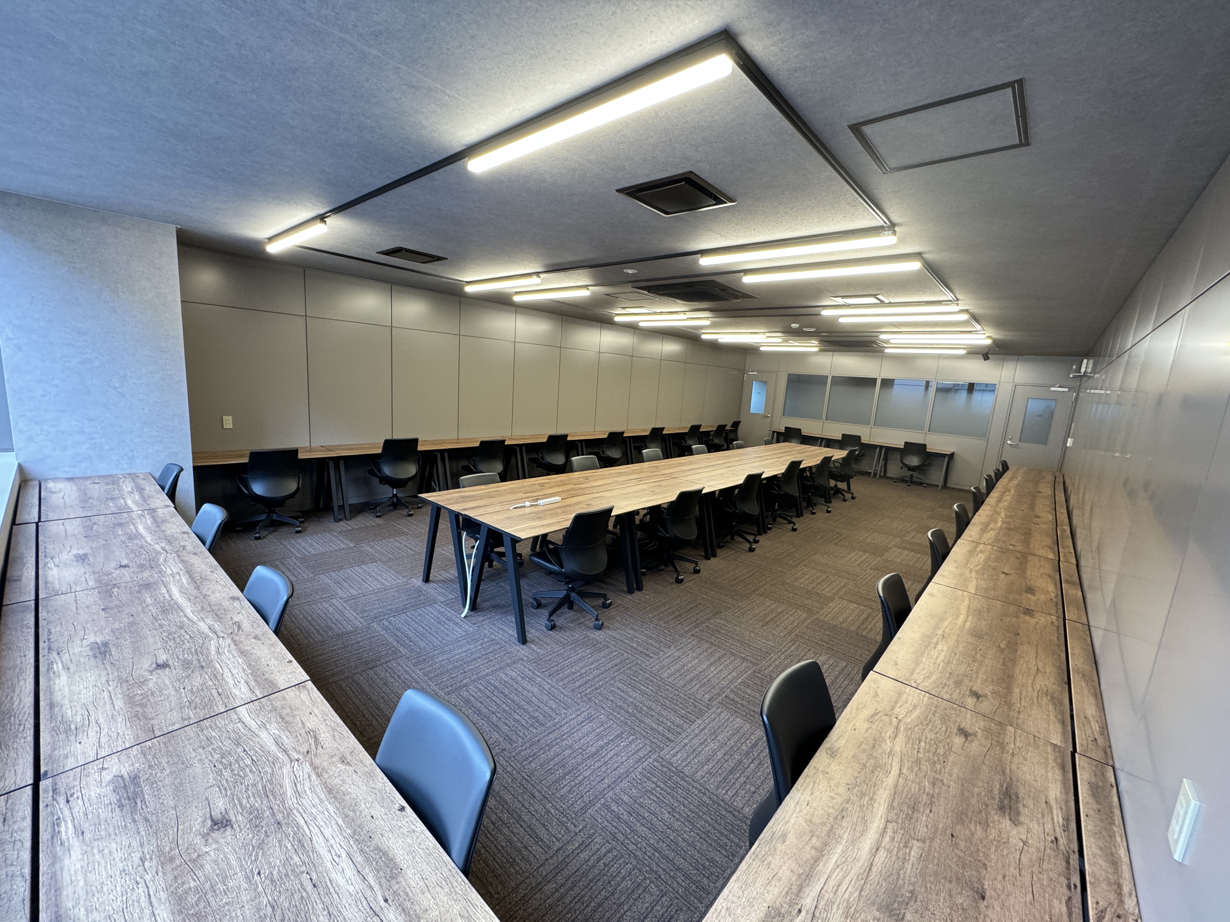 403号室（35名用）期間限定賃料40%OFF!!の写真