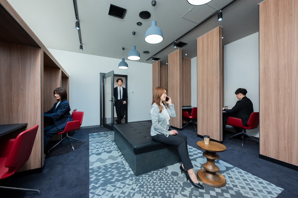 THE HUB 高田馬場