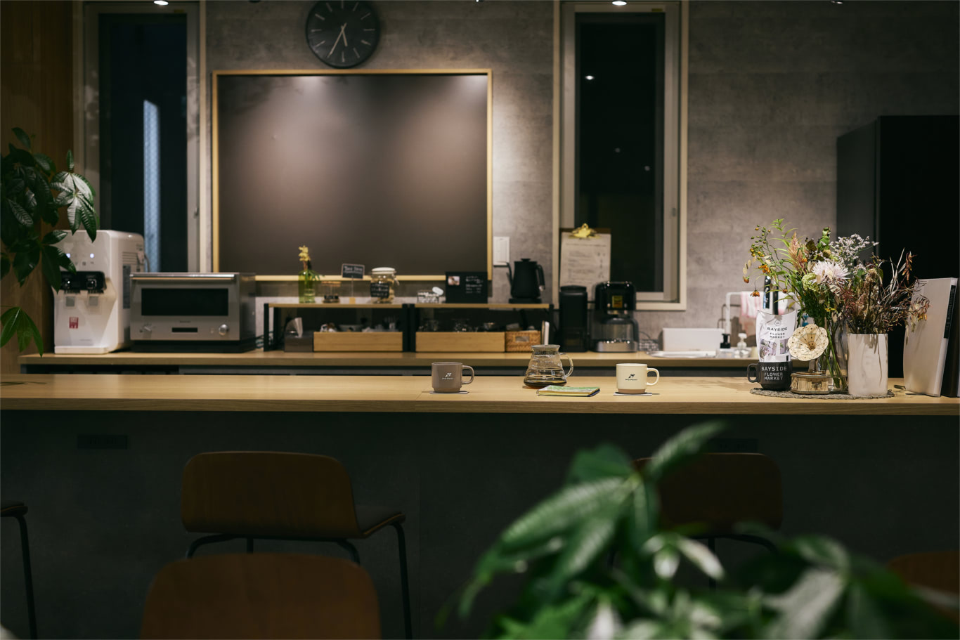 MID POINT 横濱関内の写真