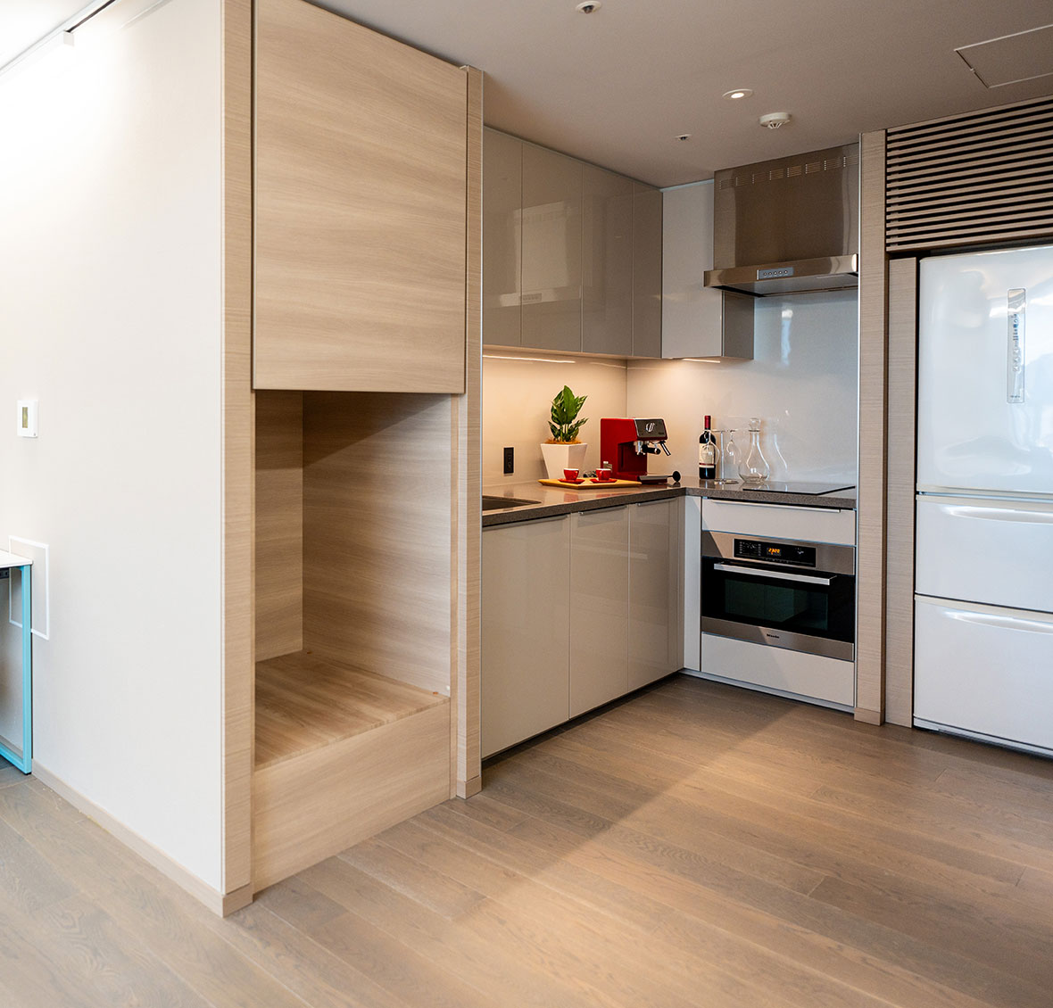 8-12名 Office(1812号室)の写真