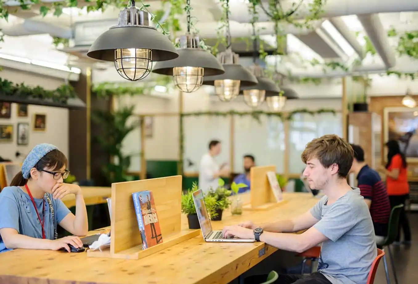 コワーキングスペース　複数拠点プラン、フルタイムの写真