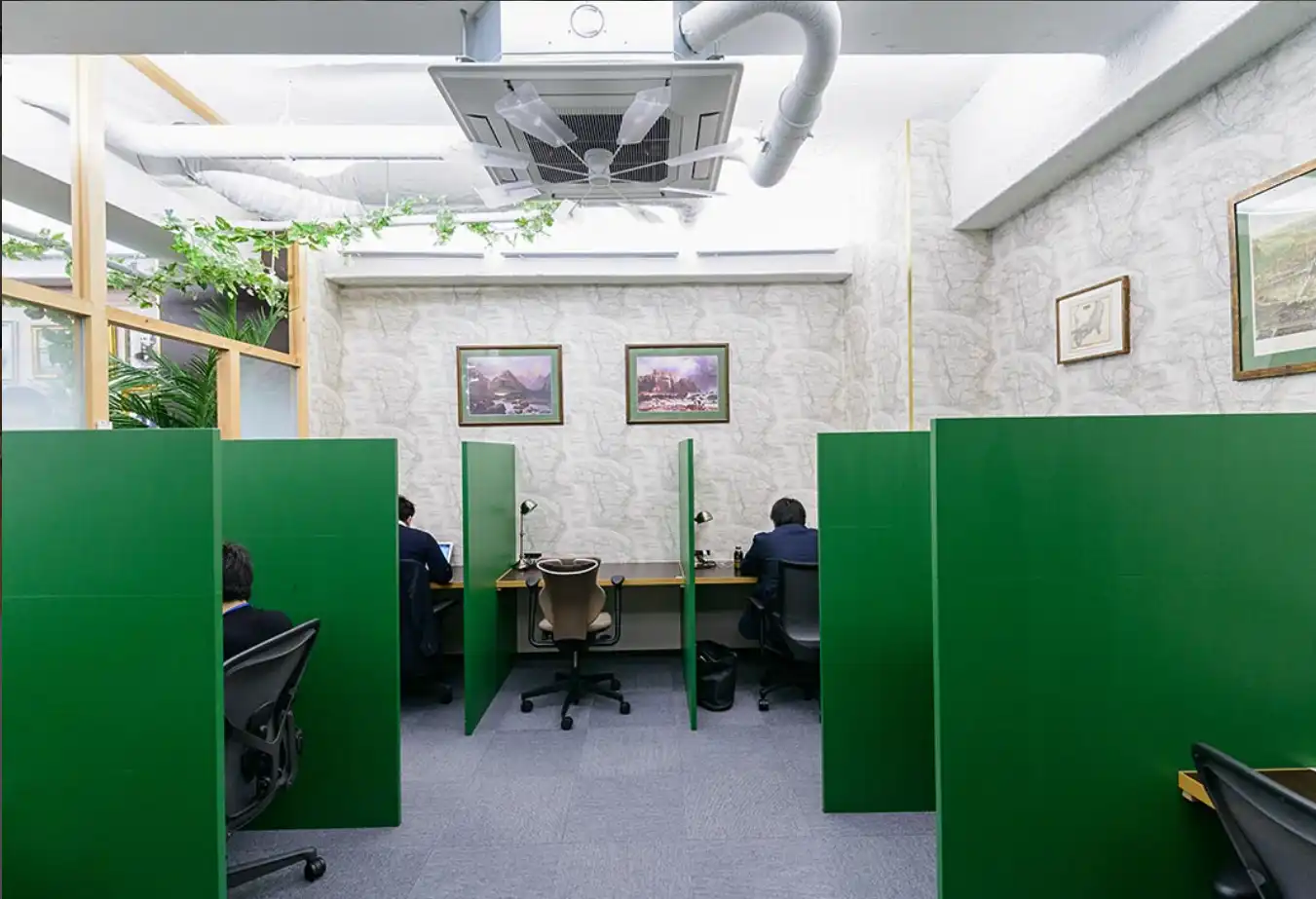 コワーキングスペース、複数拠点プラン、フルタイムの写真