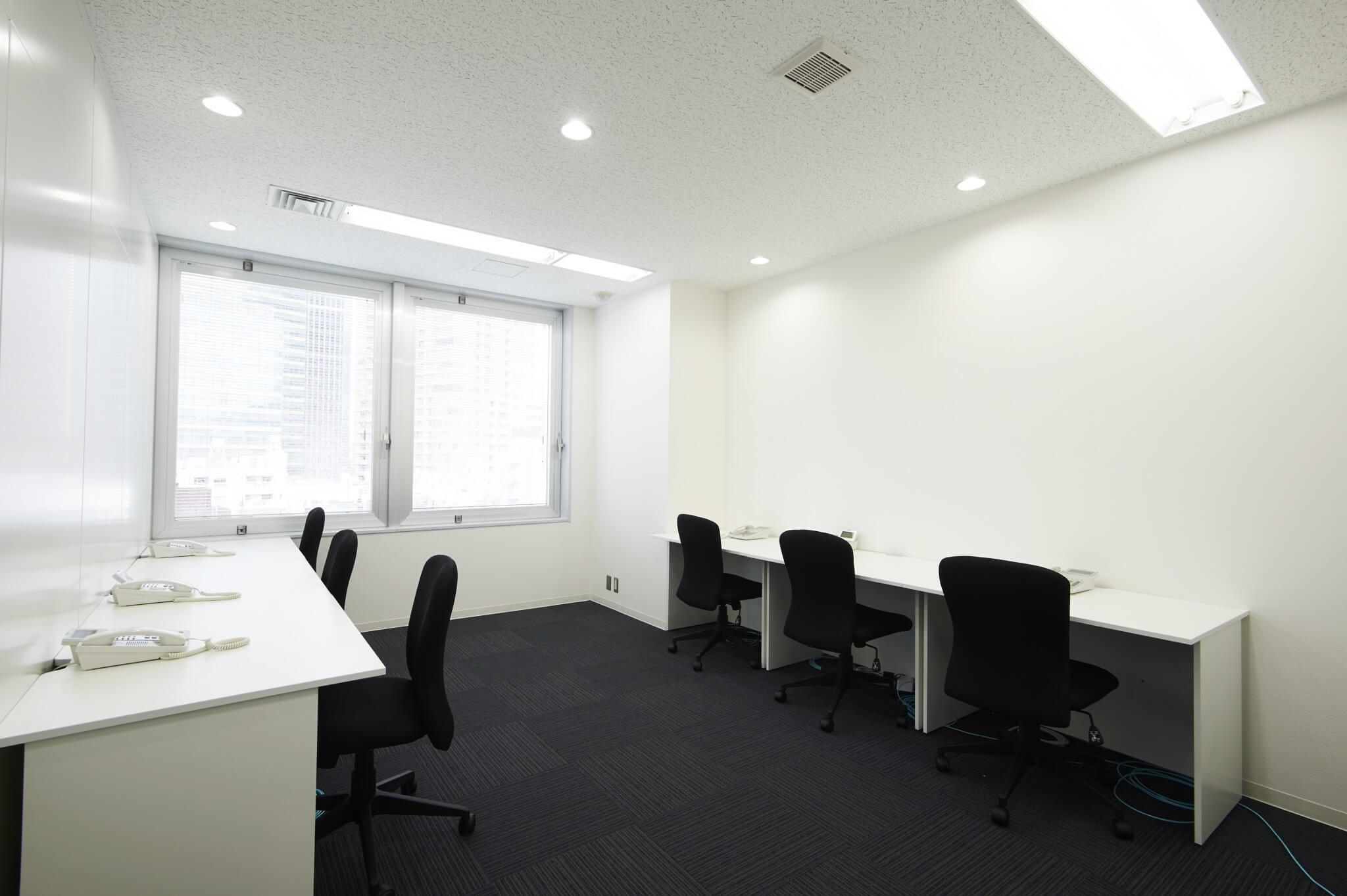 Room618 (6名用個室)