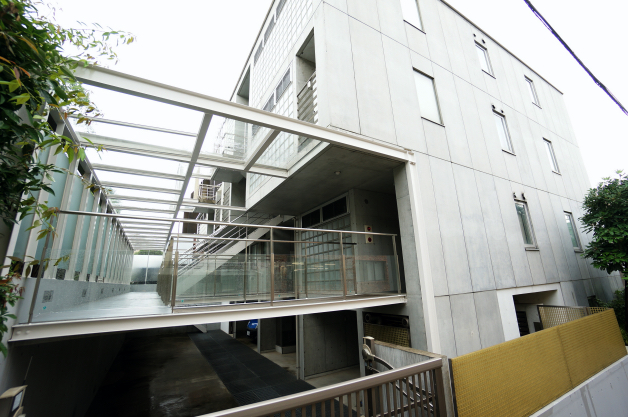 silhouette-facade-09-sohotokyo