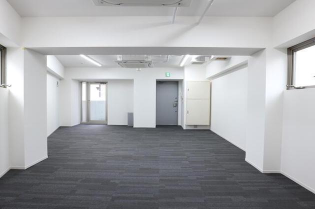 恵比寿徒歩5分、ミニマルデザイナーズで始める