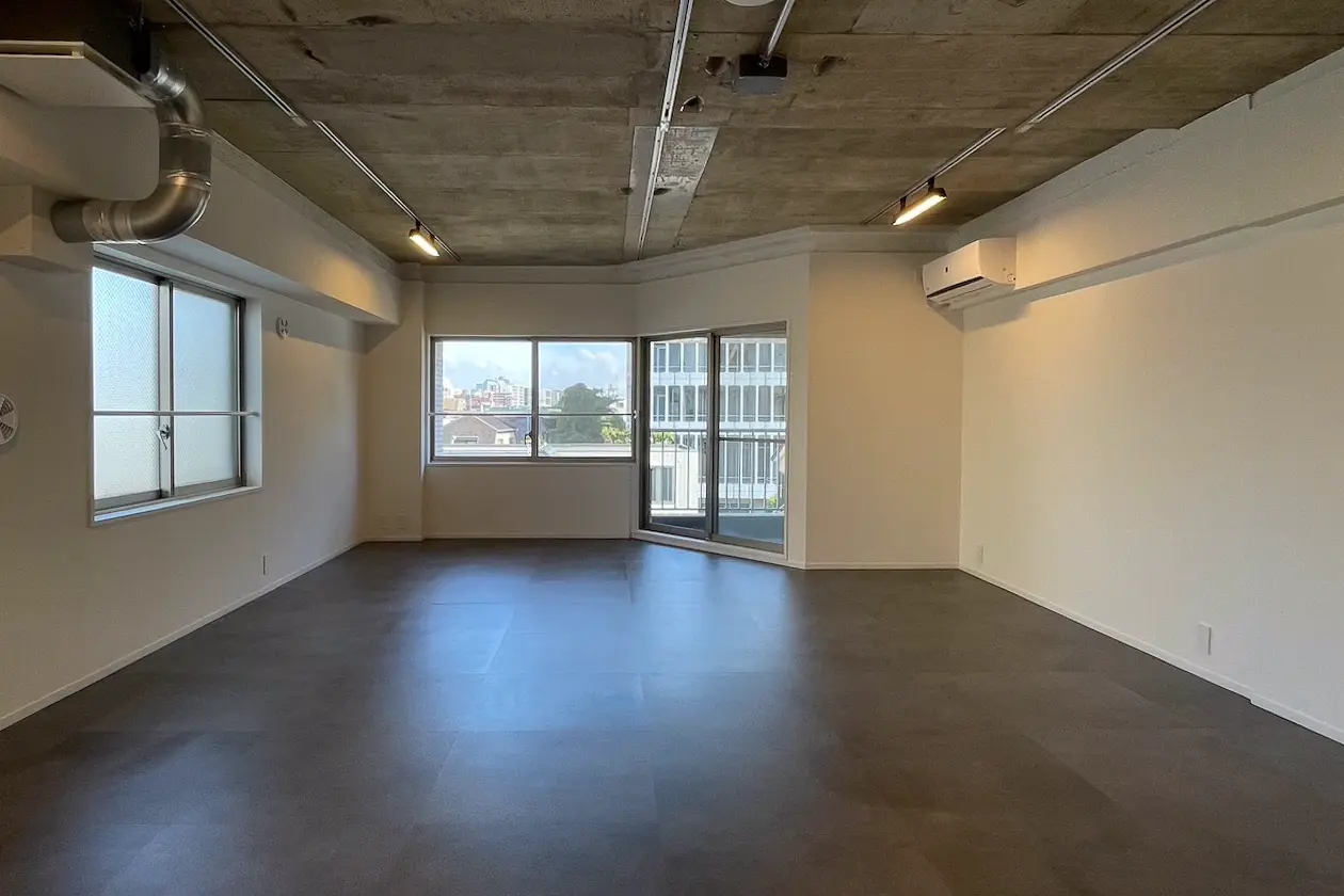 アンドネイバー中目黒 共用部