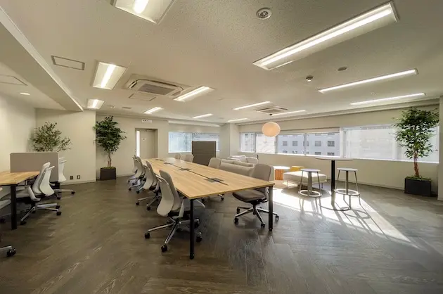 神保町駅前、家具・会議室付スタイリッシュオフィス