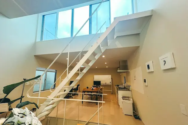 オフィス訪問：KEEN様