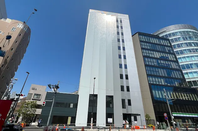 北参道1分、駅近築浅を叶えるソリッドオフィス