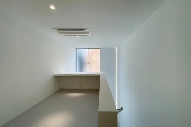 渋谷区本町、白亜のデザイナーズSOHO・サロン