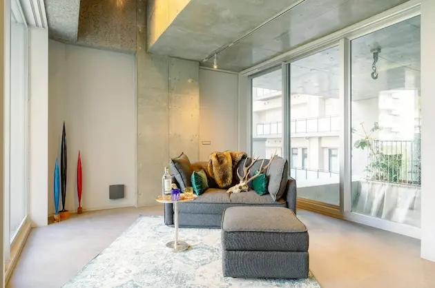 大塚、建築家設計の緑と光のデザイナーズSOHO