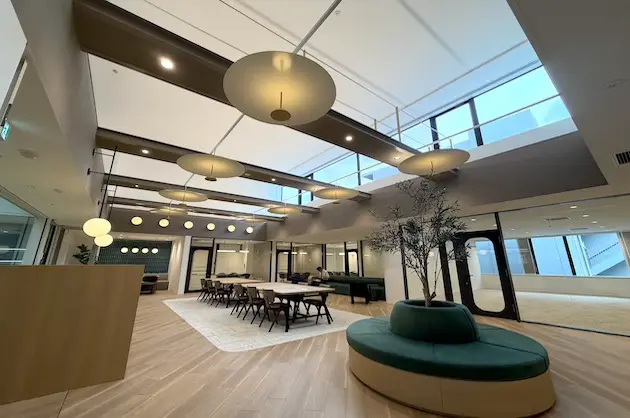 【募集終了】市ヶ谷、天高5m超え、169坪のフルセットアップ