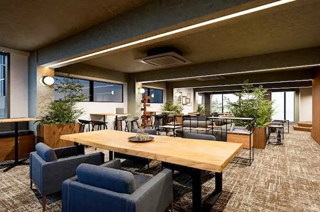 田町、バルコニーが繋ぐ水辺の新築セットアップ