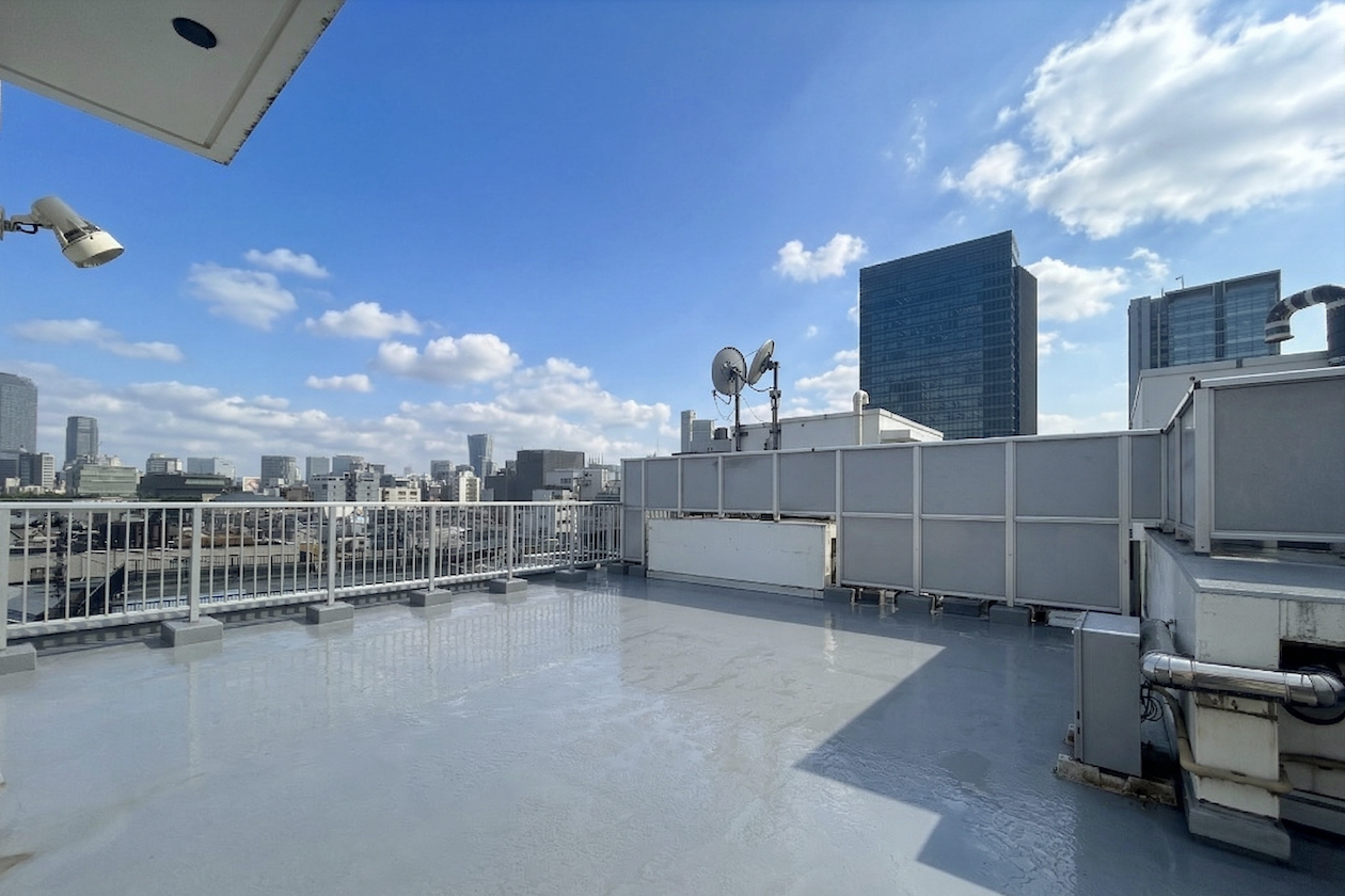 表参道。ルーフバルコニー付2LDKのSOHOライフ