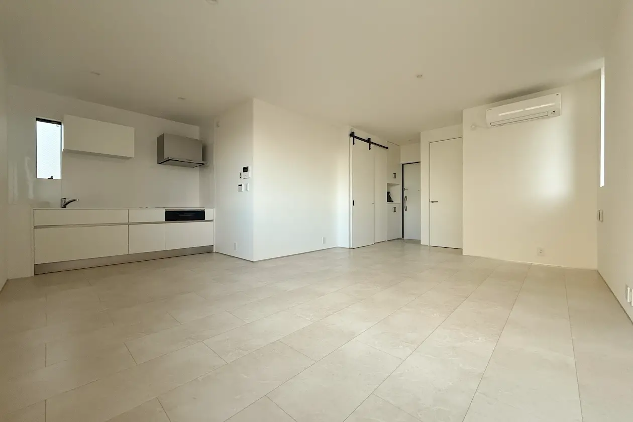 下北沢2分、築浅デザイナーズのワンフロア1LDK