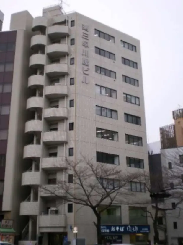 市ヶ谷のセットアップオフィスの外観